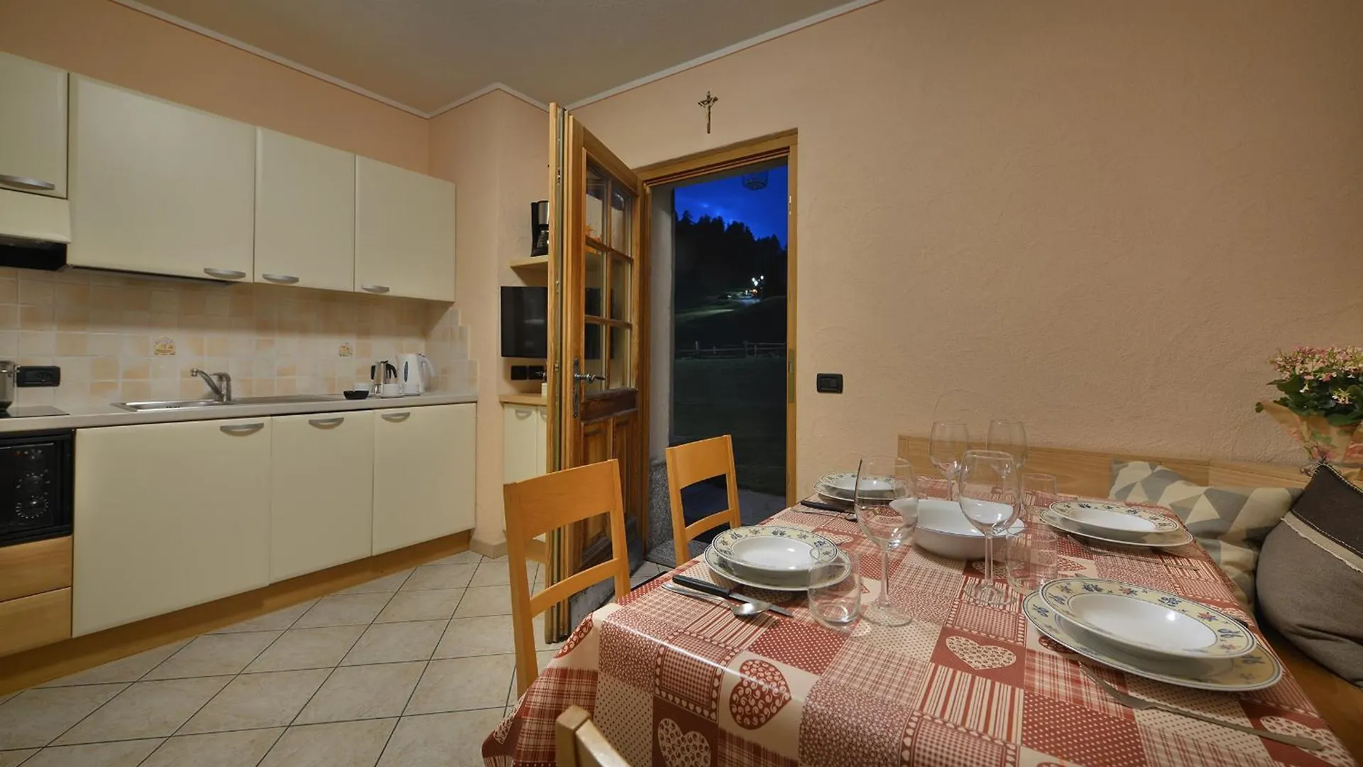 Bait Dal Canton Livigno Apartment
